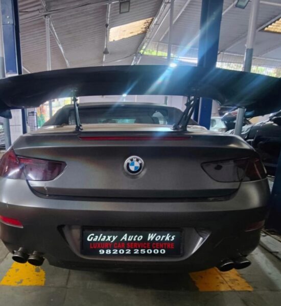 BMW163