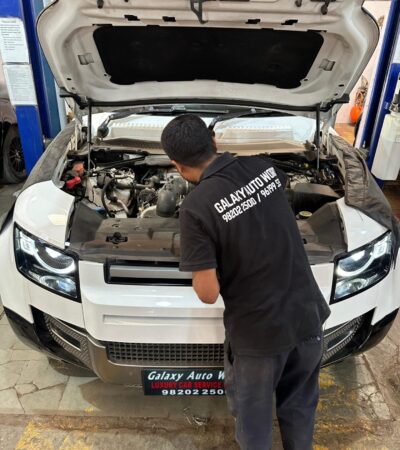 JLR17