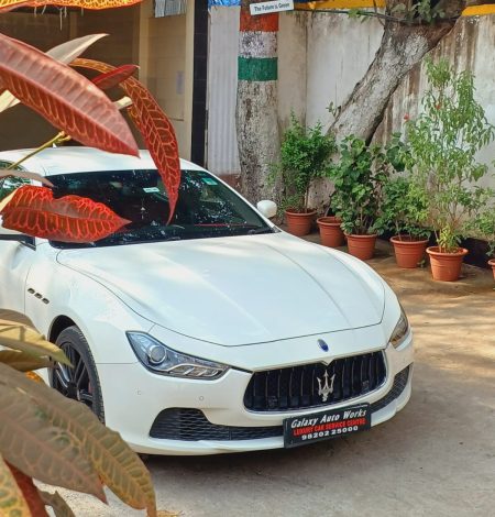 Maserati 33